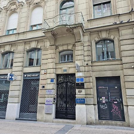 Golden Sun Apartment Zagreb Luaran gambar