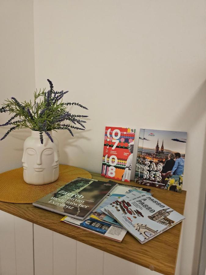 Golden Sun Apartment Zagreb Luaran gambar