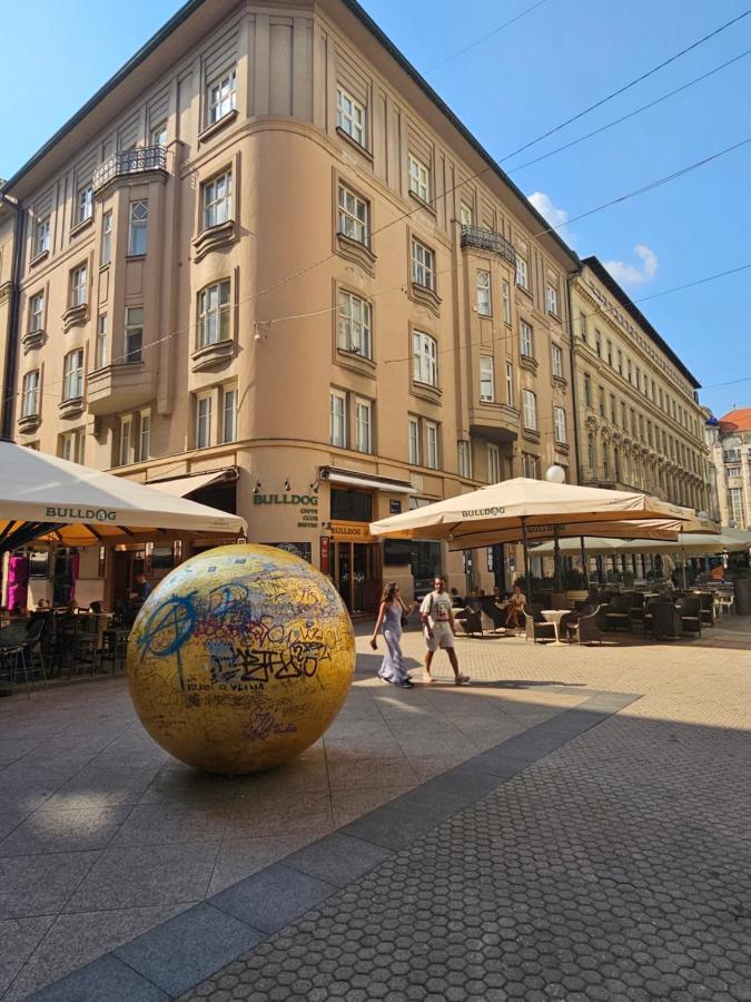 Golden Sun Apartment Zagreb Luaran gambar